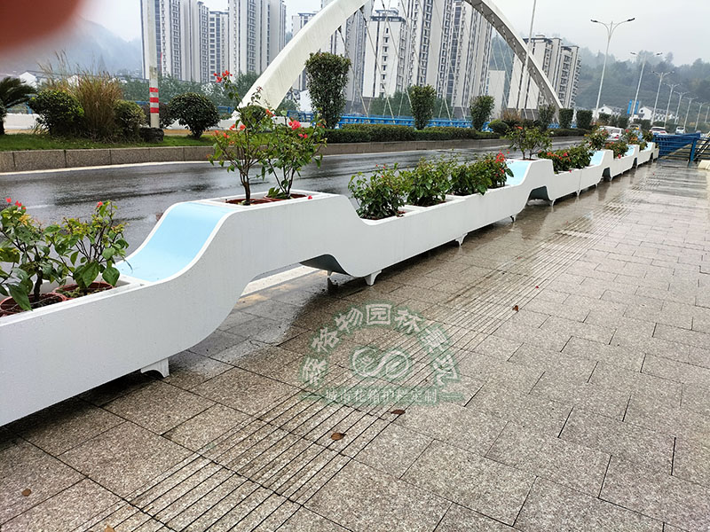 安陽道路橋梁一體式大型花箱